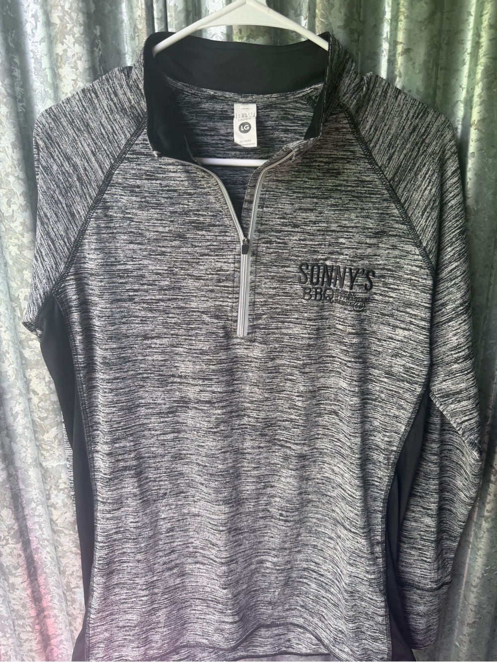 Sonny's BBQ Heathered Gray Quarter-Zip Pullover
